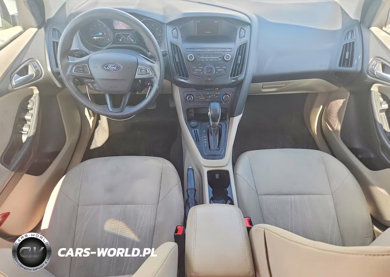 2018 Ford Focus Se VIN:1FADP3K21JL231976 - 8