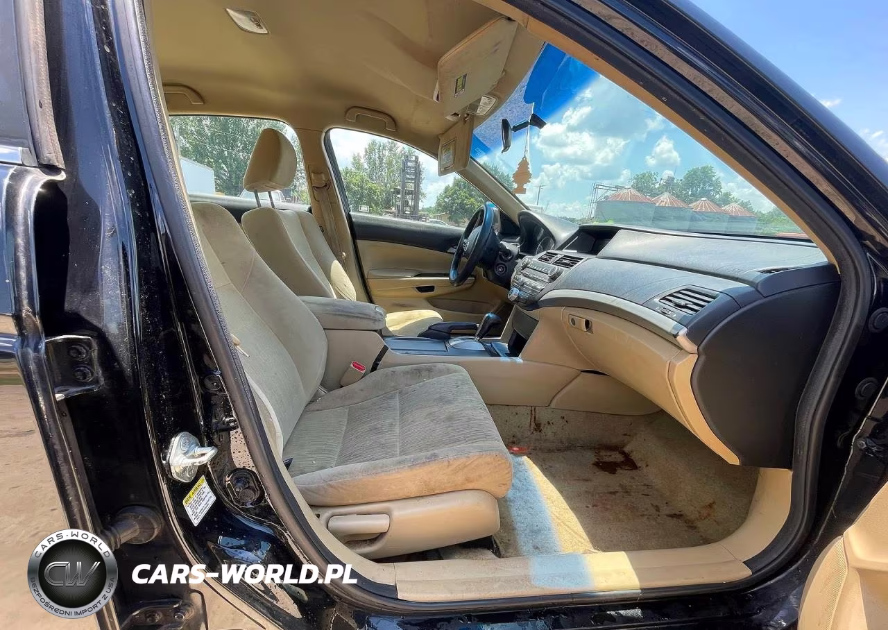 2011 Honda Accord Lx VIN:1HGCP2F35BA082716 - 5