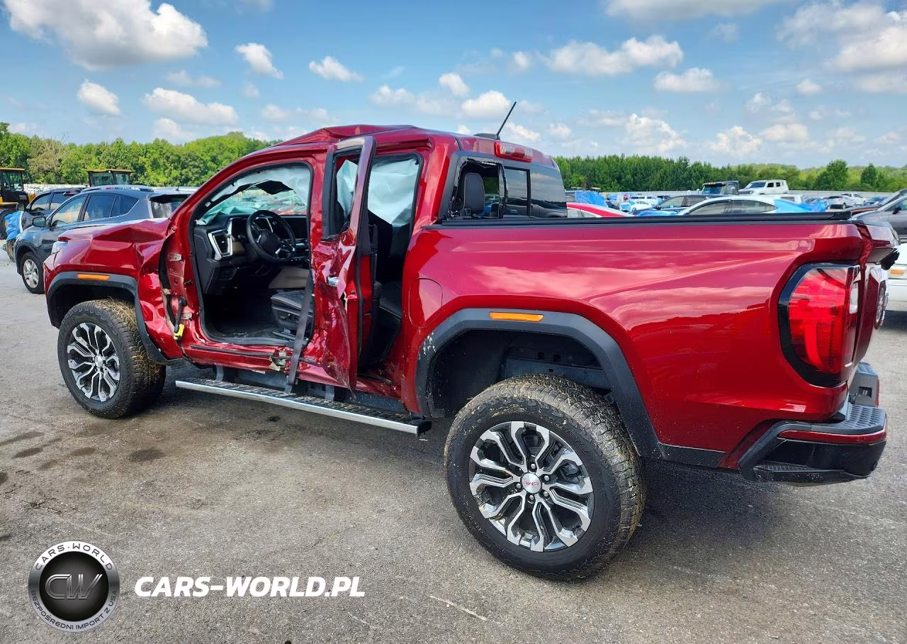 2024 GMC Canyon Denali VIN:1GTP6FEK1R1275152 - 2