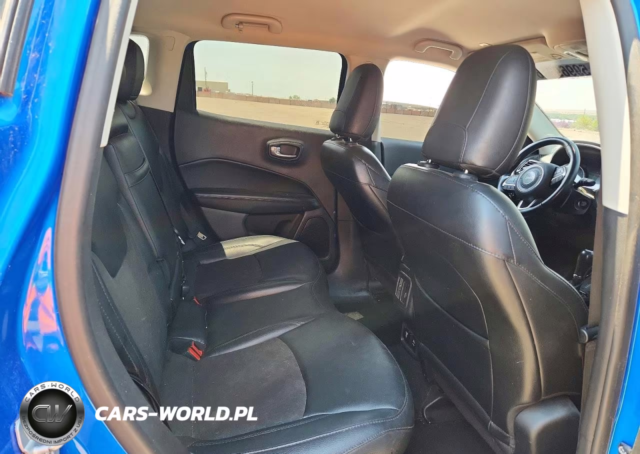 2019 Jeep Compass Latitude VIN:3C4NJDBB2KT622890 - 11