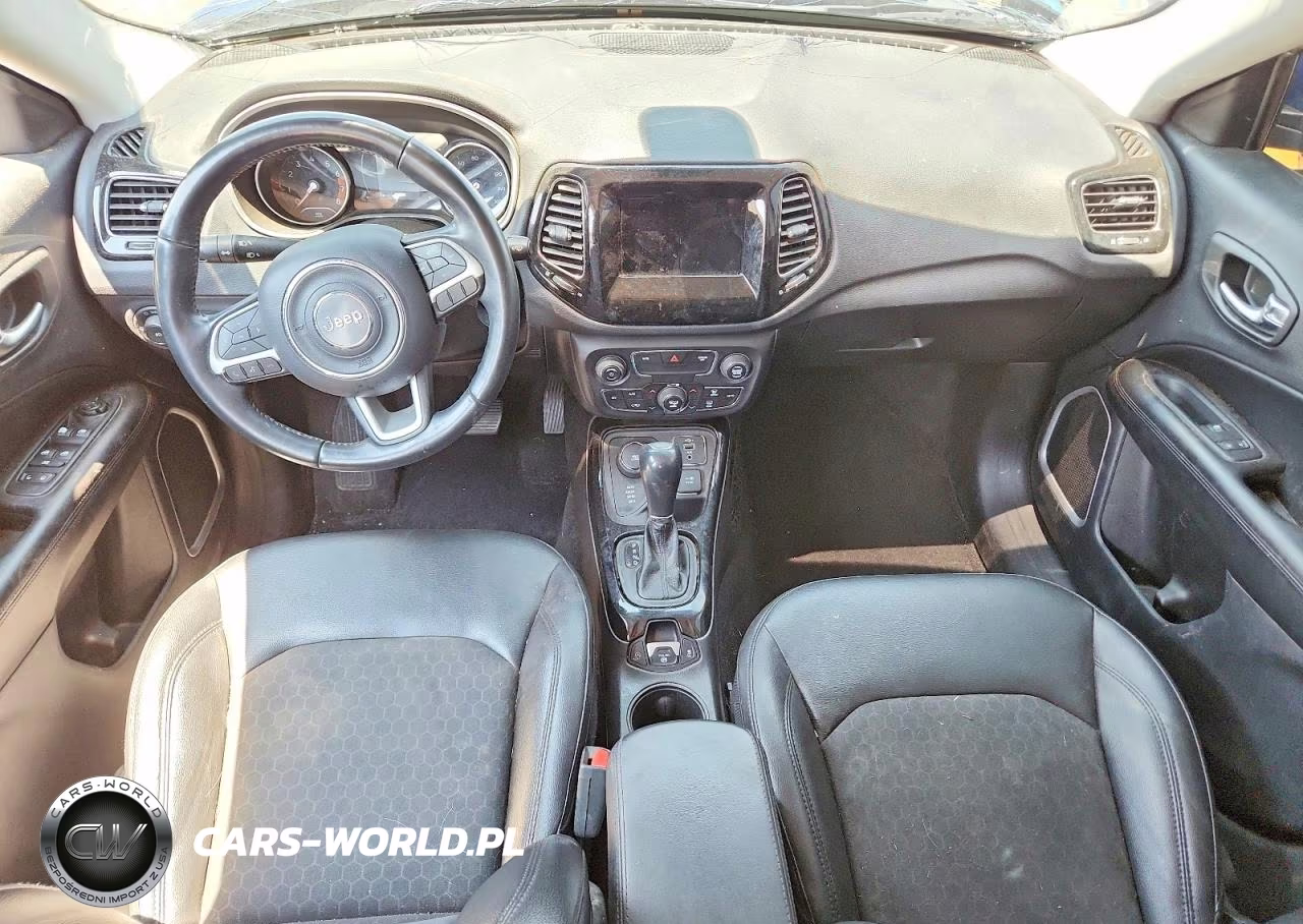 2019 Jeep Compass Latitude VIN:3C4NJDBB2KT622890 - 8