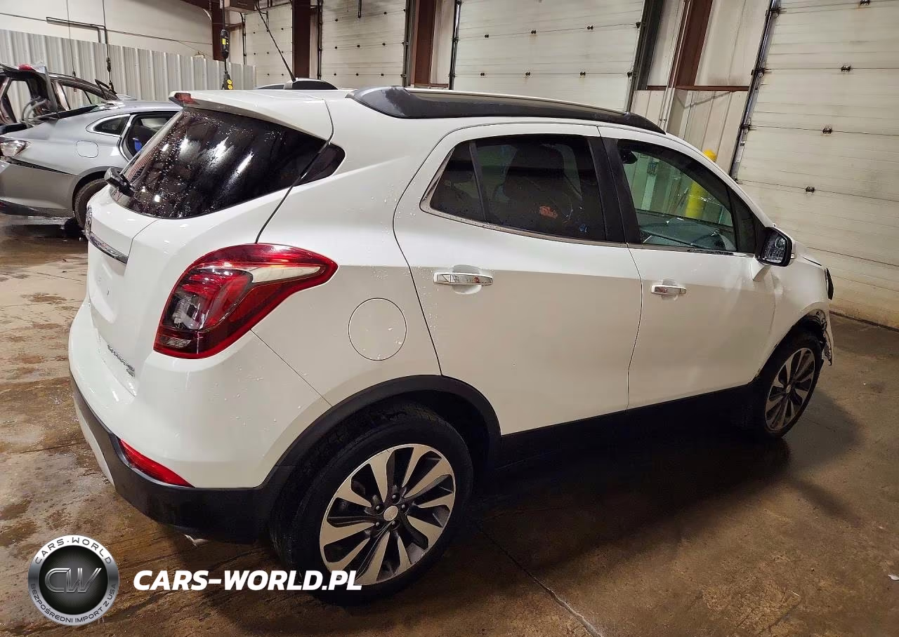 2018 Buick Encore Preferred Ii VIN:KL4CJFSB1JB642268 - 3