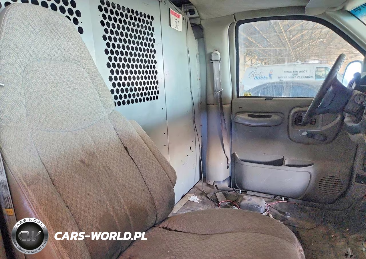1999 Chevrolet Express G3500 VIN:1GCHG39R0X1007343 - 11