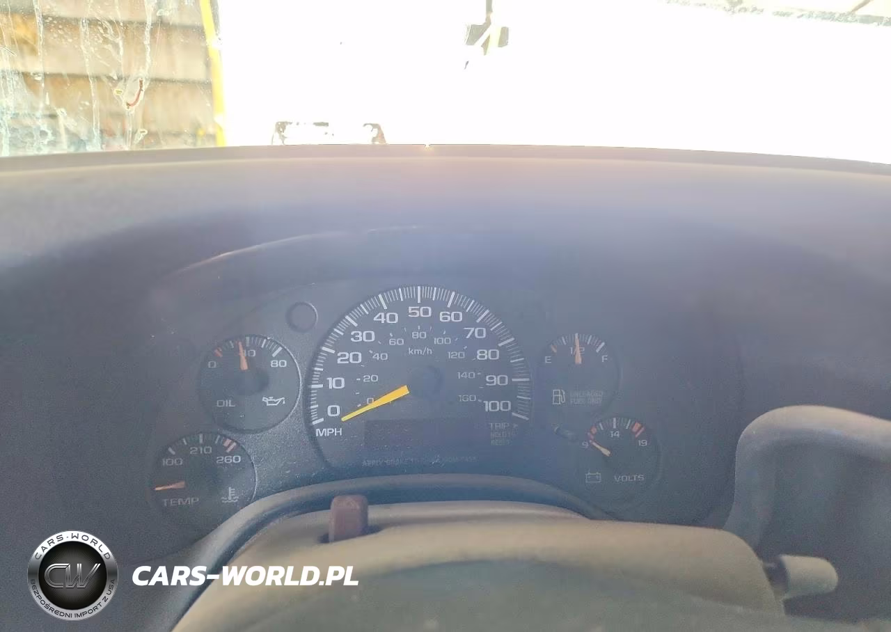 1999 Chevrolet Express G3500 VIN:1GCHG39R0X1007343 - 9