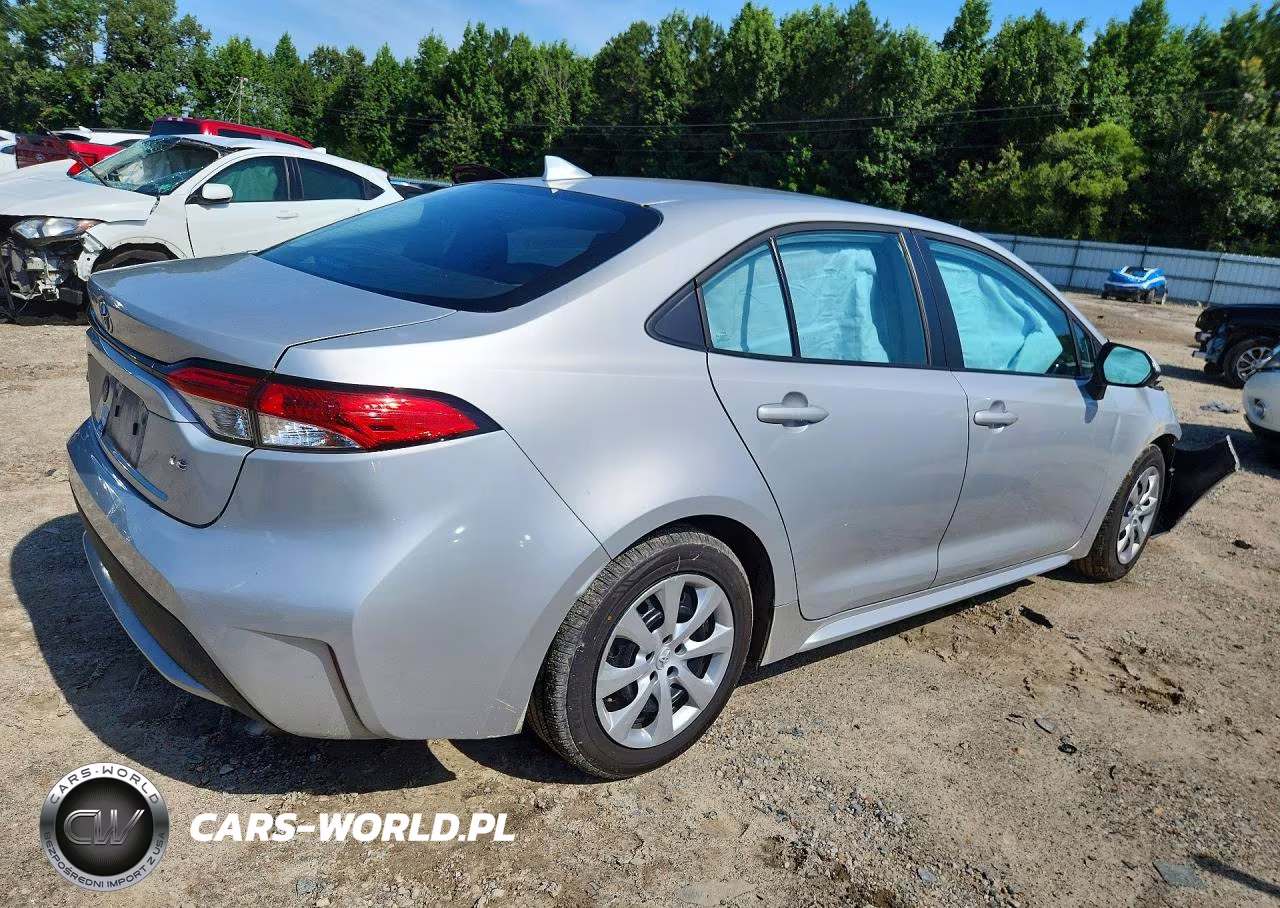2021 Toyota Corolla Le VIN:5YFEPMAEXMP220079 - 3