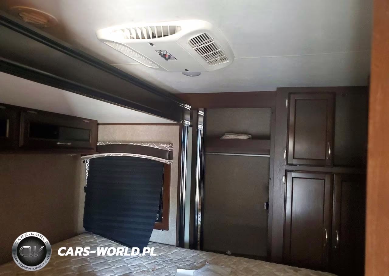 2018 Jayco Jay Flight Camper VIN:1UJBJ0BT8J1T20126 - 5