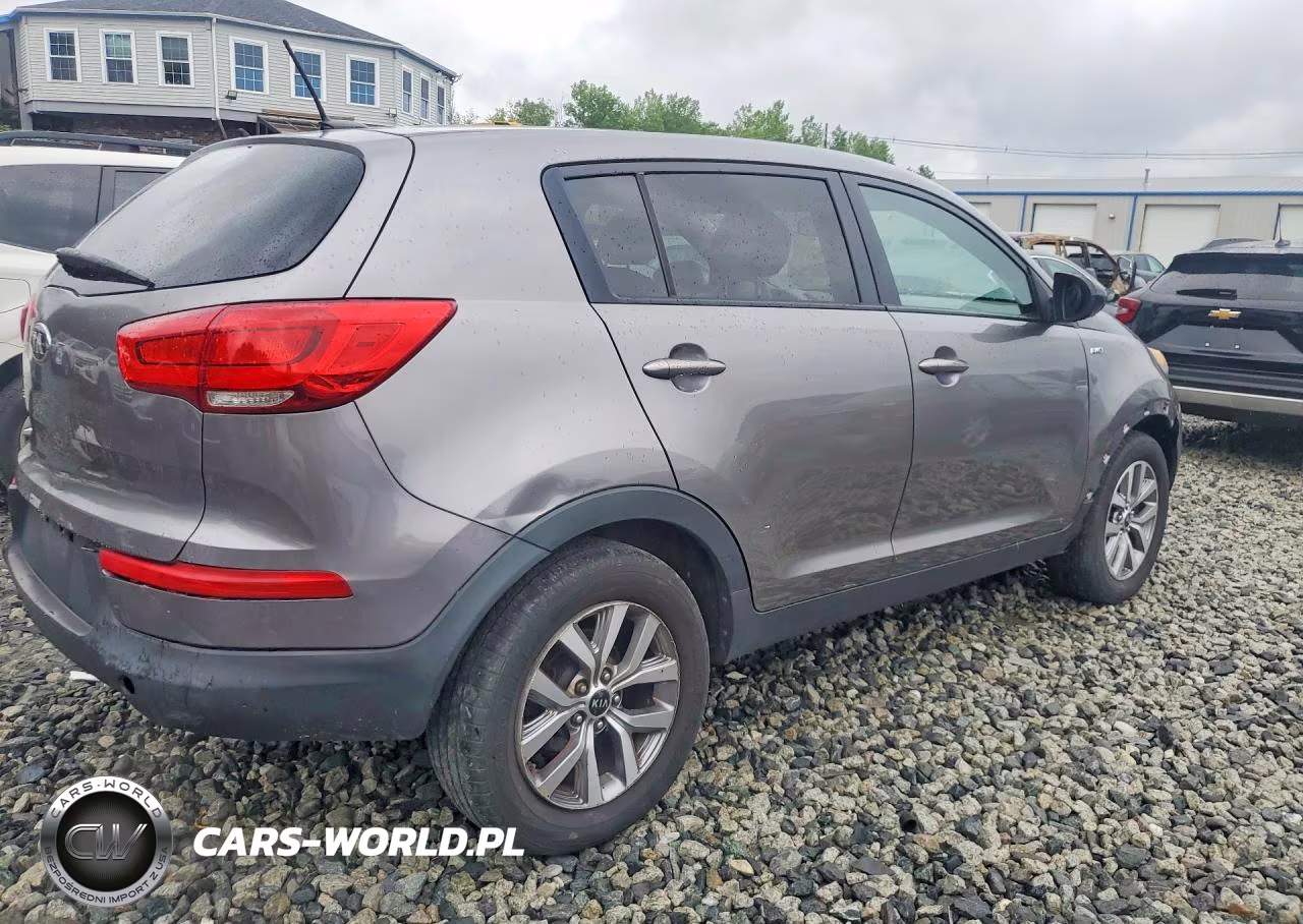 2016 Kia Sportage Lx VIN:KNDPBCAC8G7813302 - 3