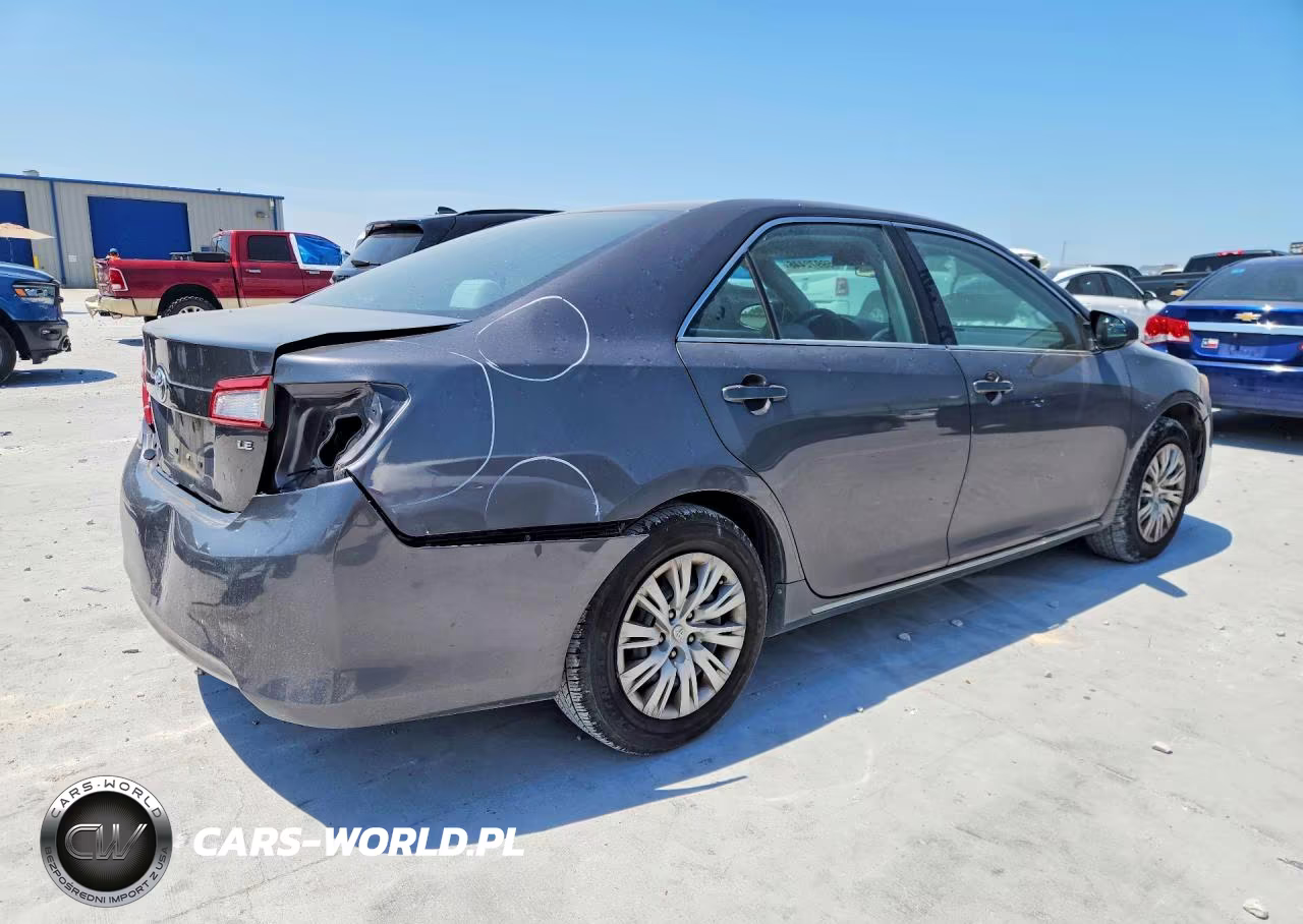 2014 Toyota Camry VIN:4T1BF1FK8EU401099 - 3