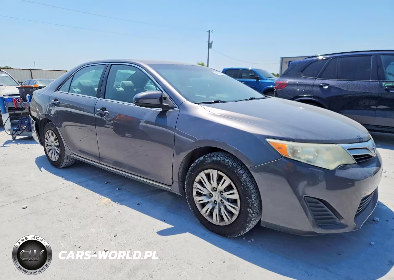 2014 Toyota Camry VIN:4T1BF1FK8EU401099 - 4