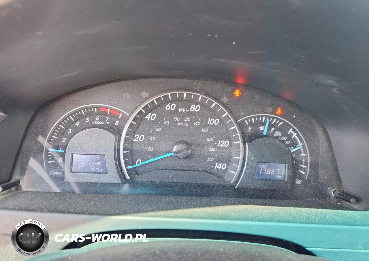 2014 Toyota Camry VIN:4T1BF1FK8EU401099 - 9