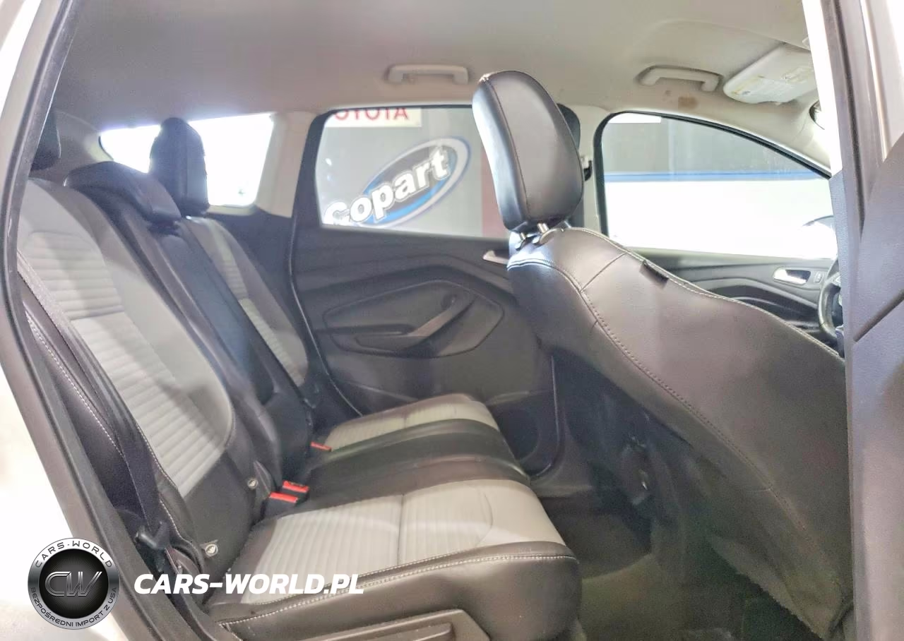 2018 Ford Escape Se VIN:1FMCU9GDXJUB01163 - 11