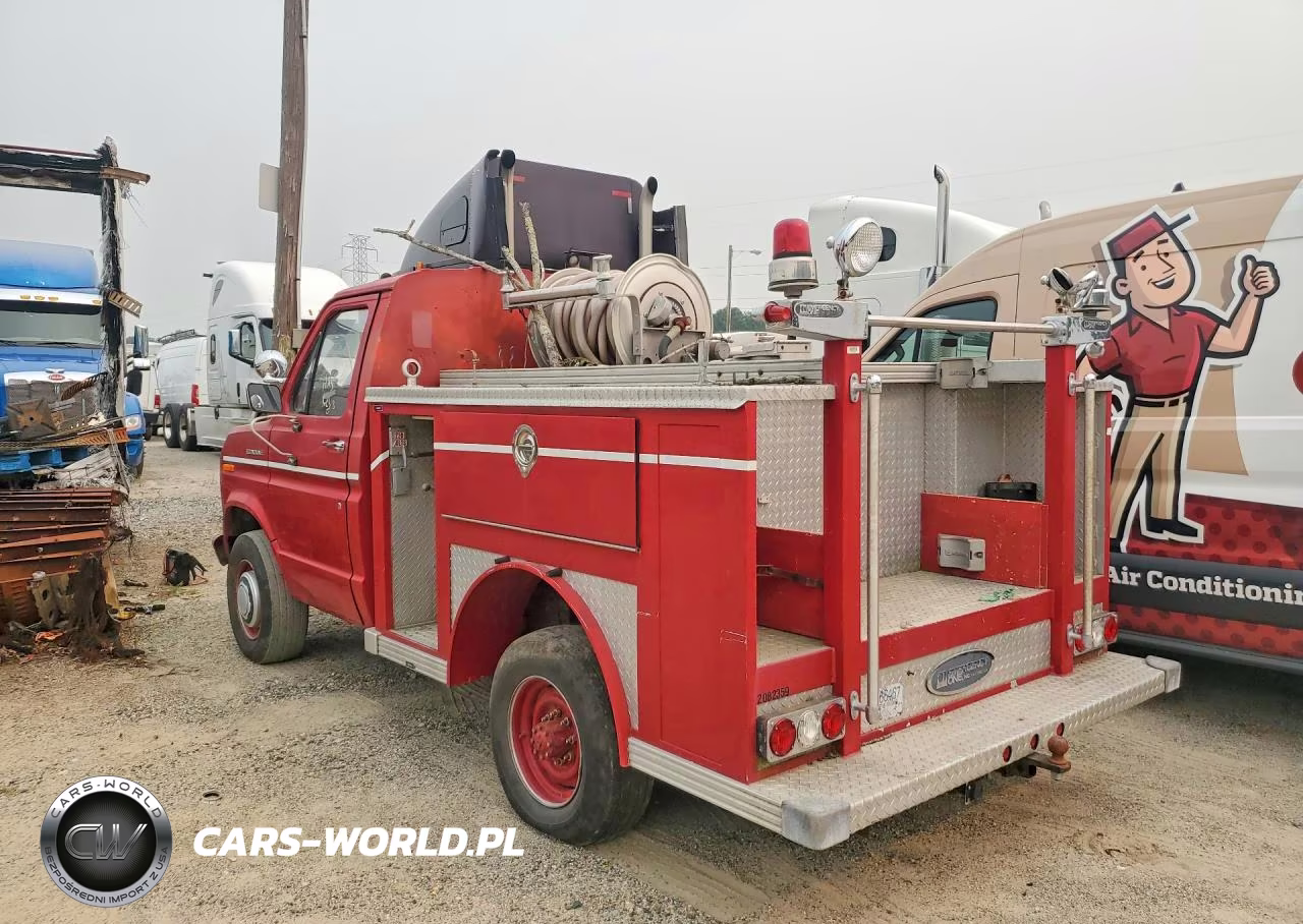1982 Ford Econoline E350 Cutaway Van VIN:1FDHE30E6CHA20773 - 2