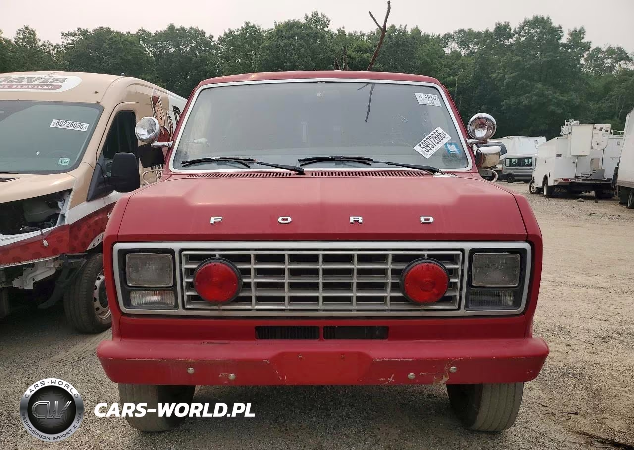 1982 Ford Econoline E350 Cutaway Van VIN:1FDHE30E6CHA20773 - 5