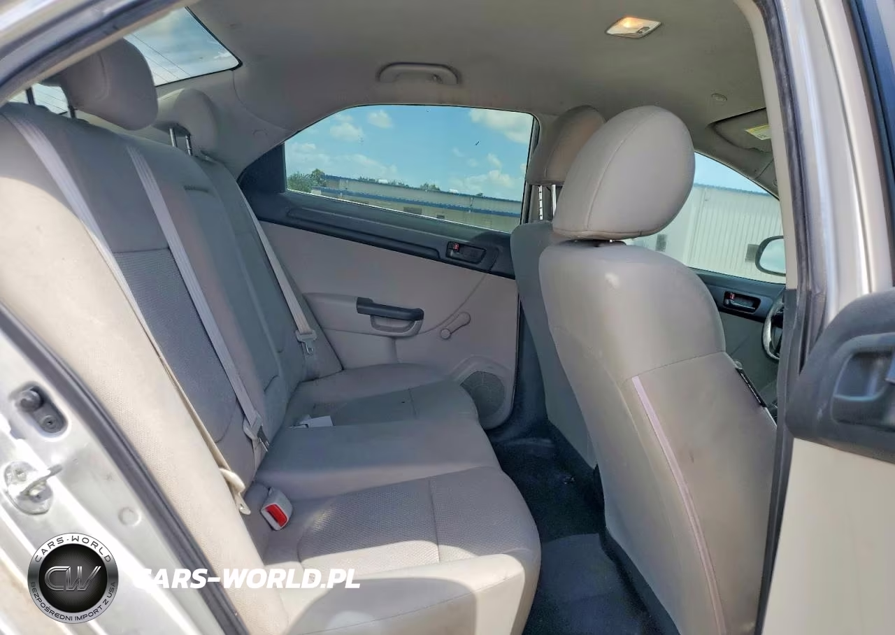 2012 Kia Forte Lx VIN:KNAFT4A21C5487092 - 10