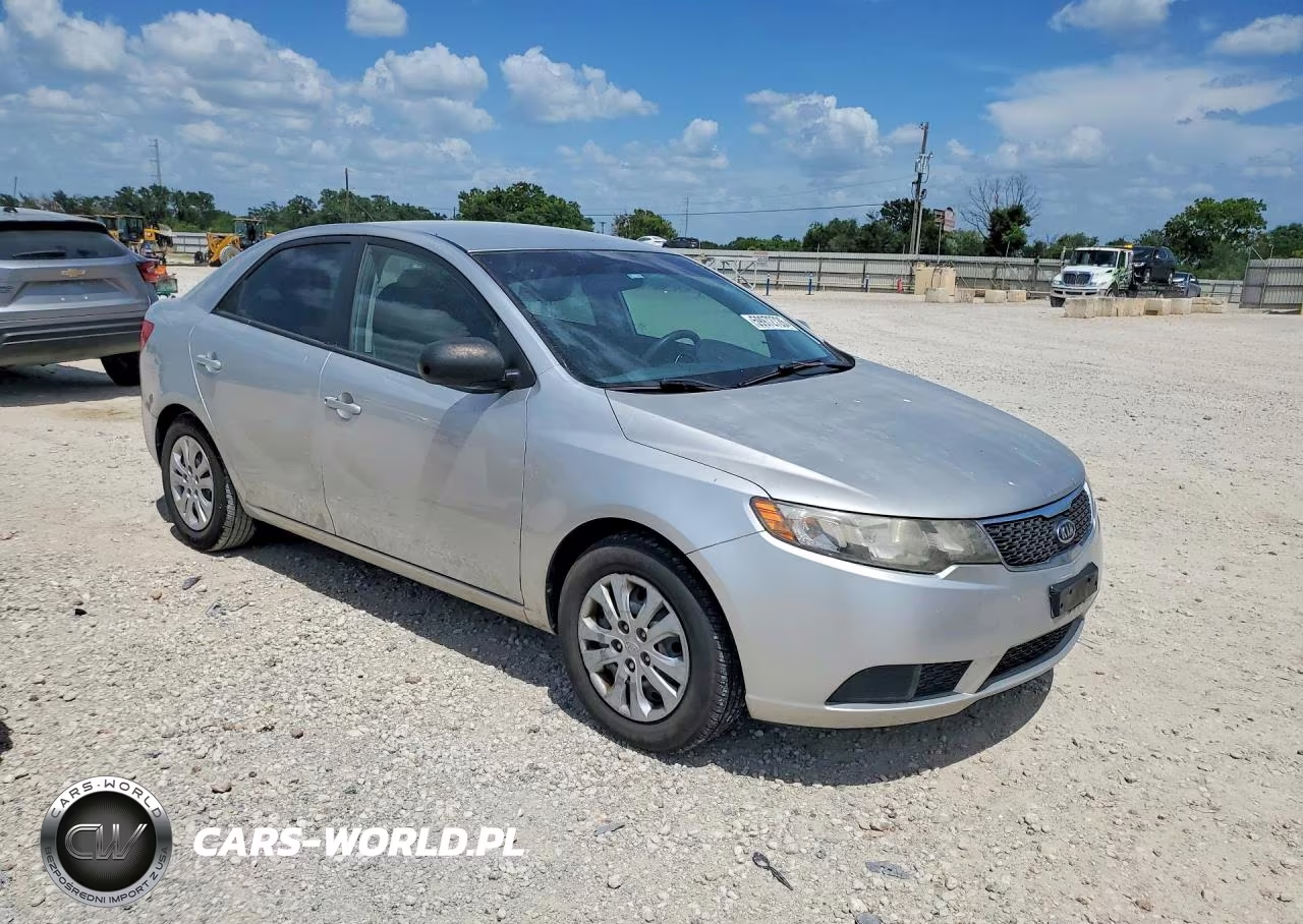 2012 Kia Forte Lx VIN:KNAFT4A21C5487092 - 4
