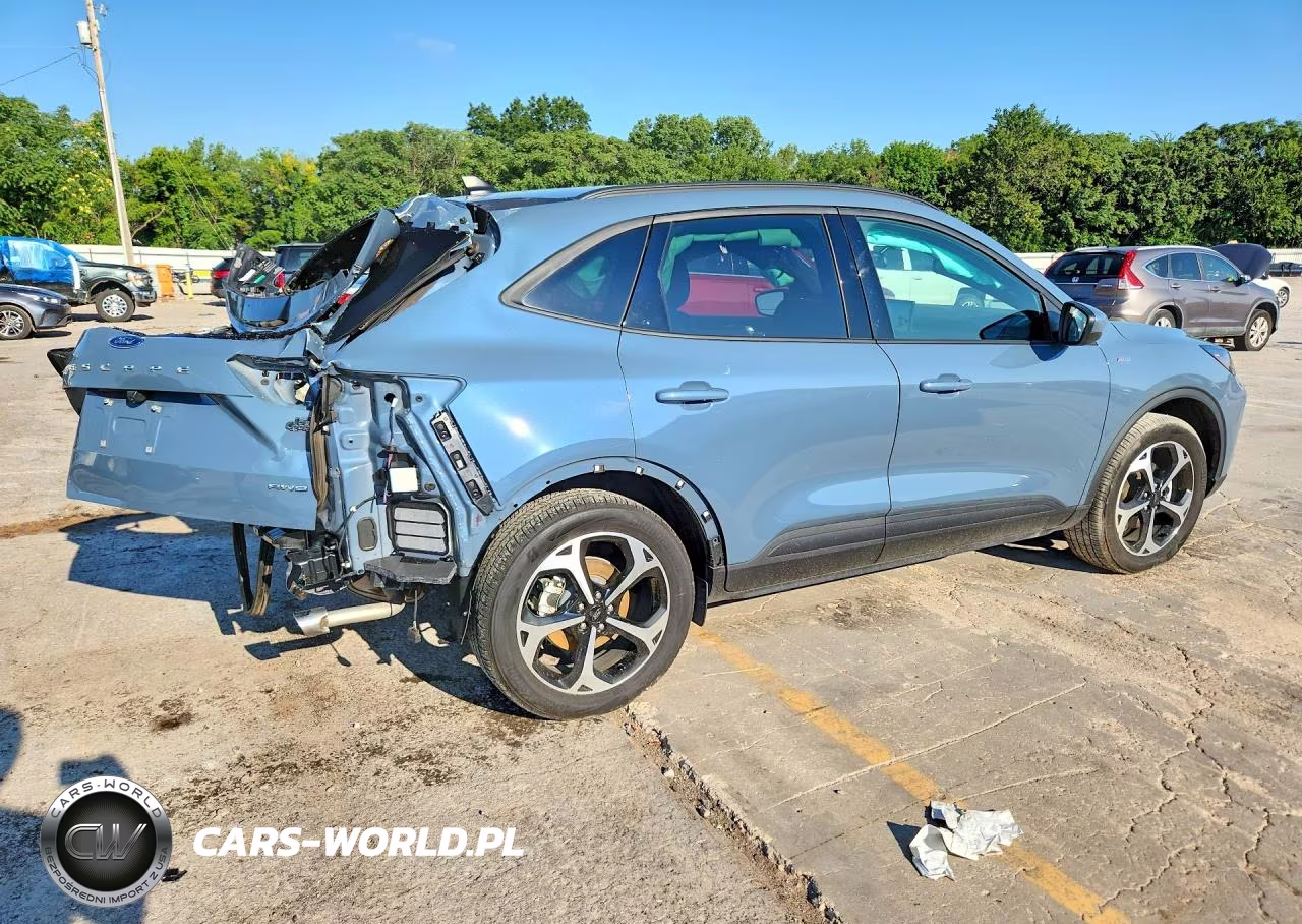 2025 Ford Escape St Line Select VIN:1FMCU9NAXSUA55702 - 3