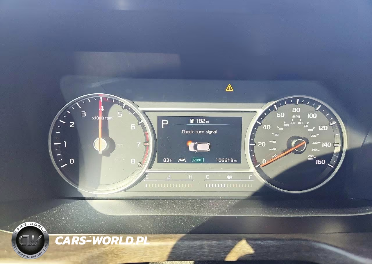 2022 Kia Sorento VIN:5XYRHDLF9NG160595 - 9