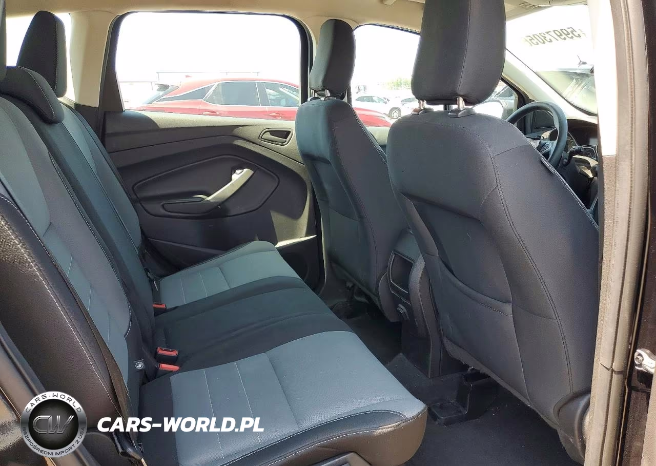 2019 Ford Escape S VIN:1FMCU0F74KUC36292 - 11