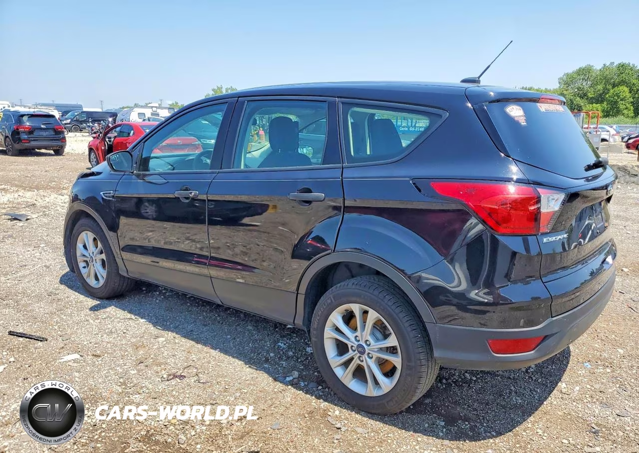 2019 Ford Escape S VIN:1FMCU0F74KUC36292 - 2