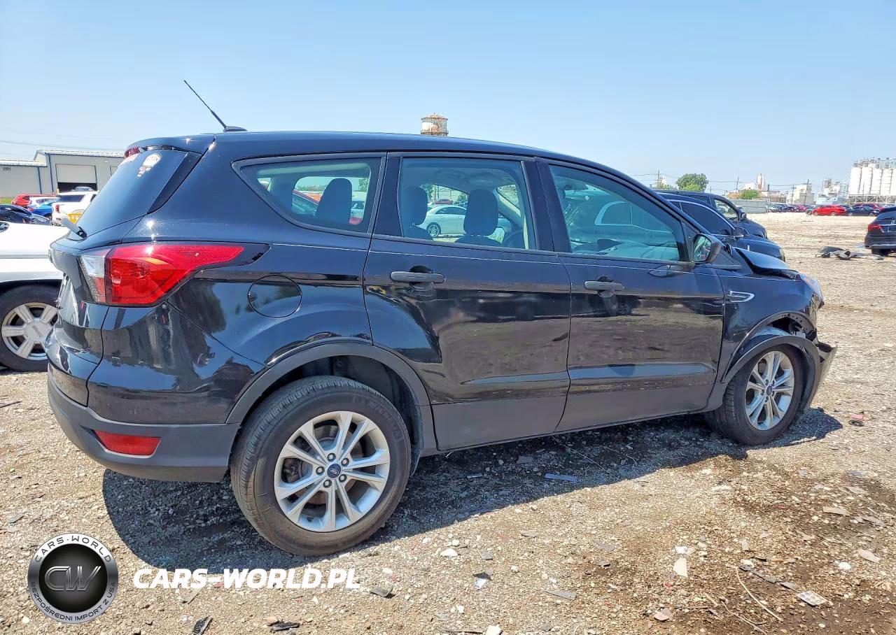2019 Ford Escape S VIN:1FMCU0F74KUC36292 - 3
