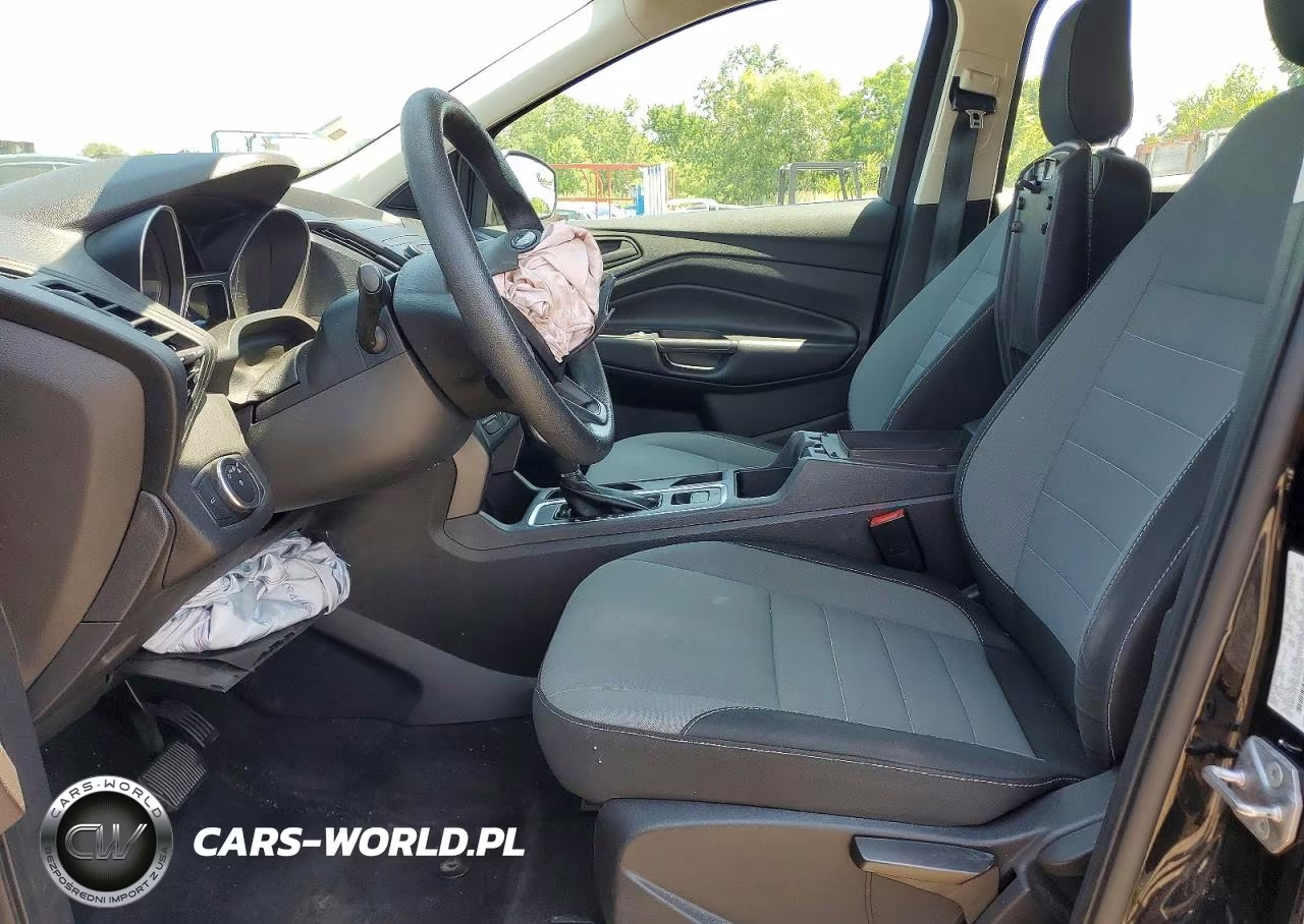 2019 Ford Escape S VIN:1FMCU0F74KUC36292 - 7