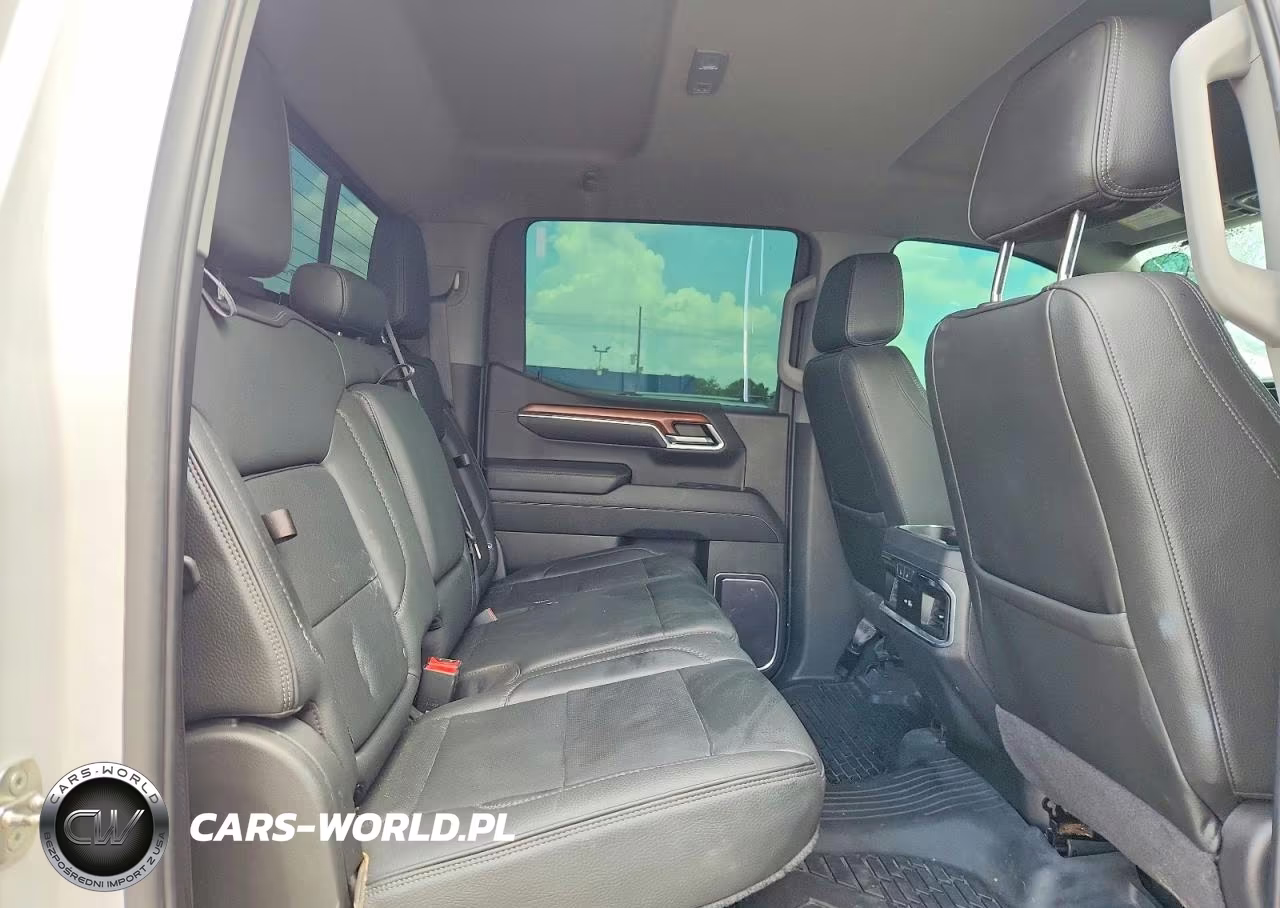2022 GMC Sierra K1500 Denali VIN:3GTUUGED0NG675778 - 10