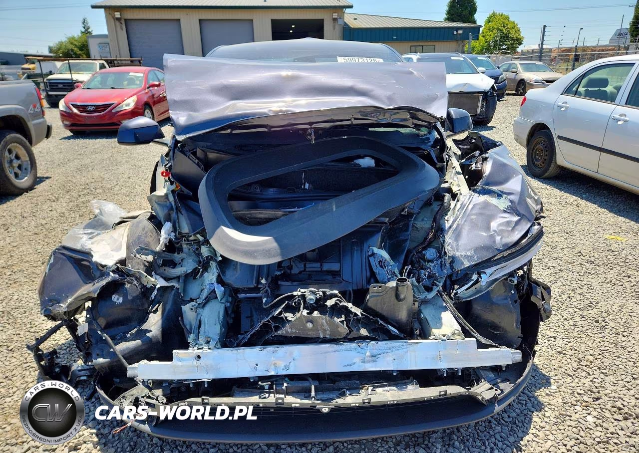 2026 Tesla Model Y VIN:7SAYGDEE5TF330493 - 5