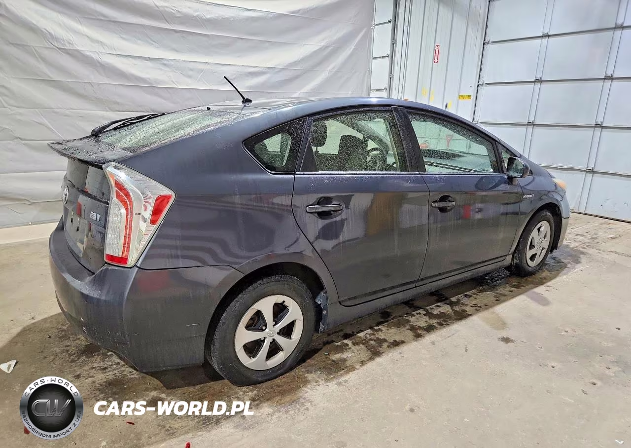 2012 Toyota Prius Two VIN:JTDKN3DU5C5450582 - 3