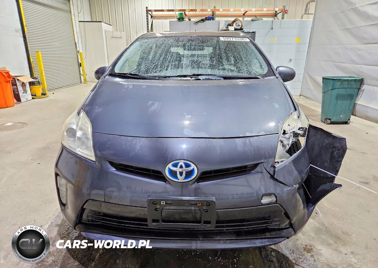 2012 Toyota Prius Two VIN:JTDKN3DU5C5450582 - 5