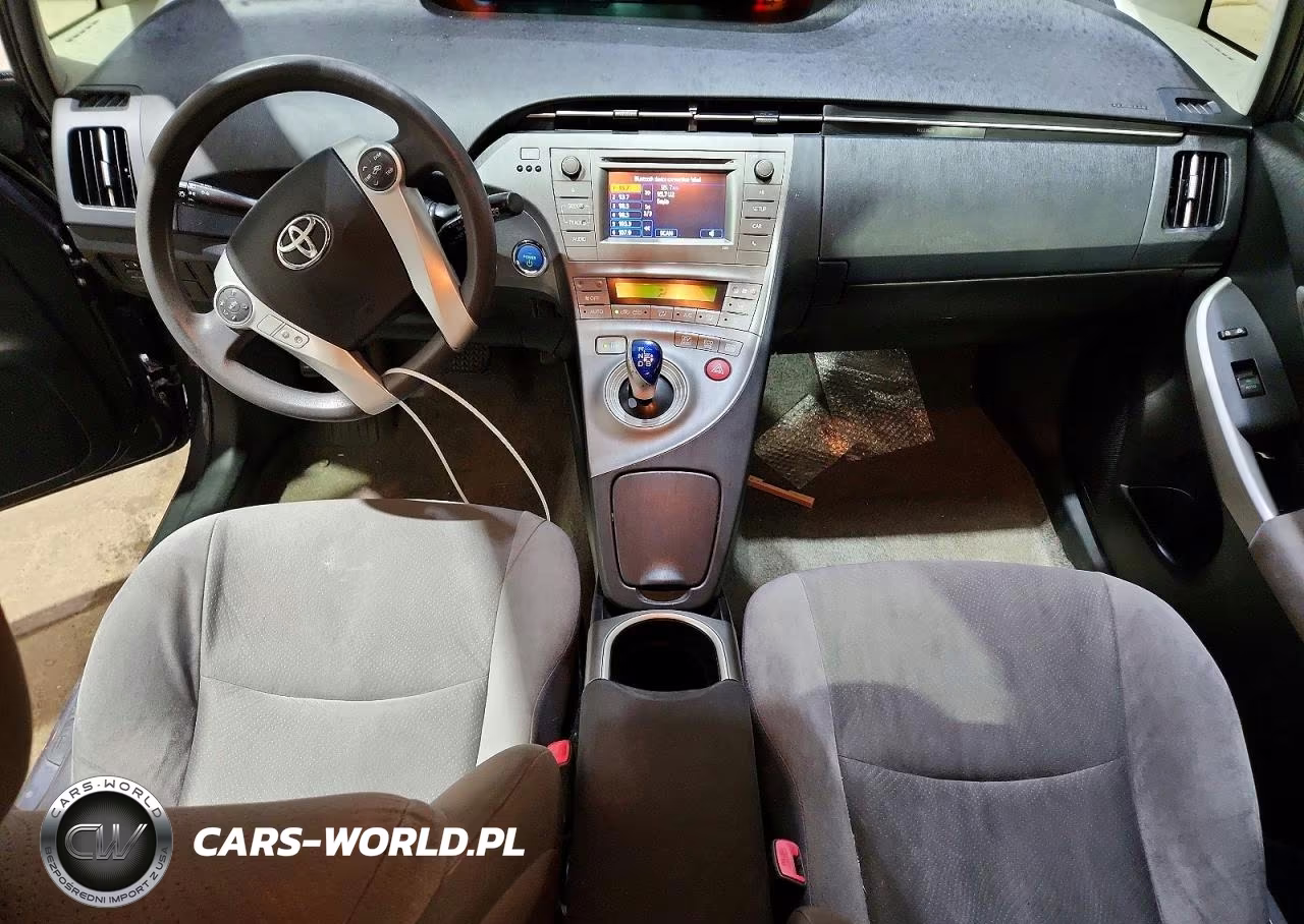 2012 Toyota Prius Two VIN:JTDKN3DU5C5450582 - 8