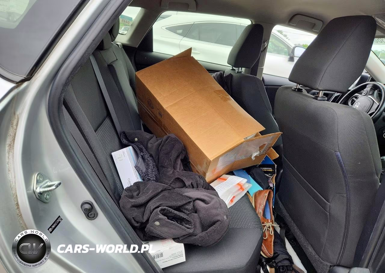2018 Toyota Corolla Im Base VIN:JTNKARJE7JJ568256 - 10