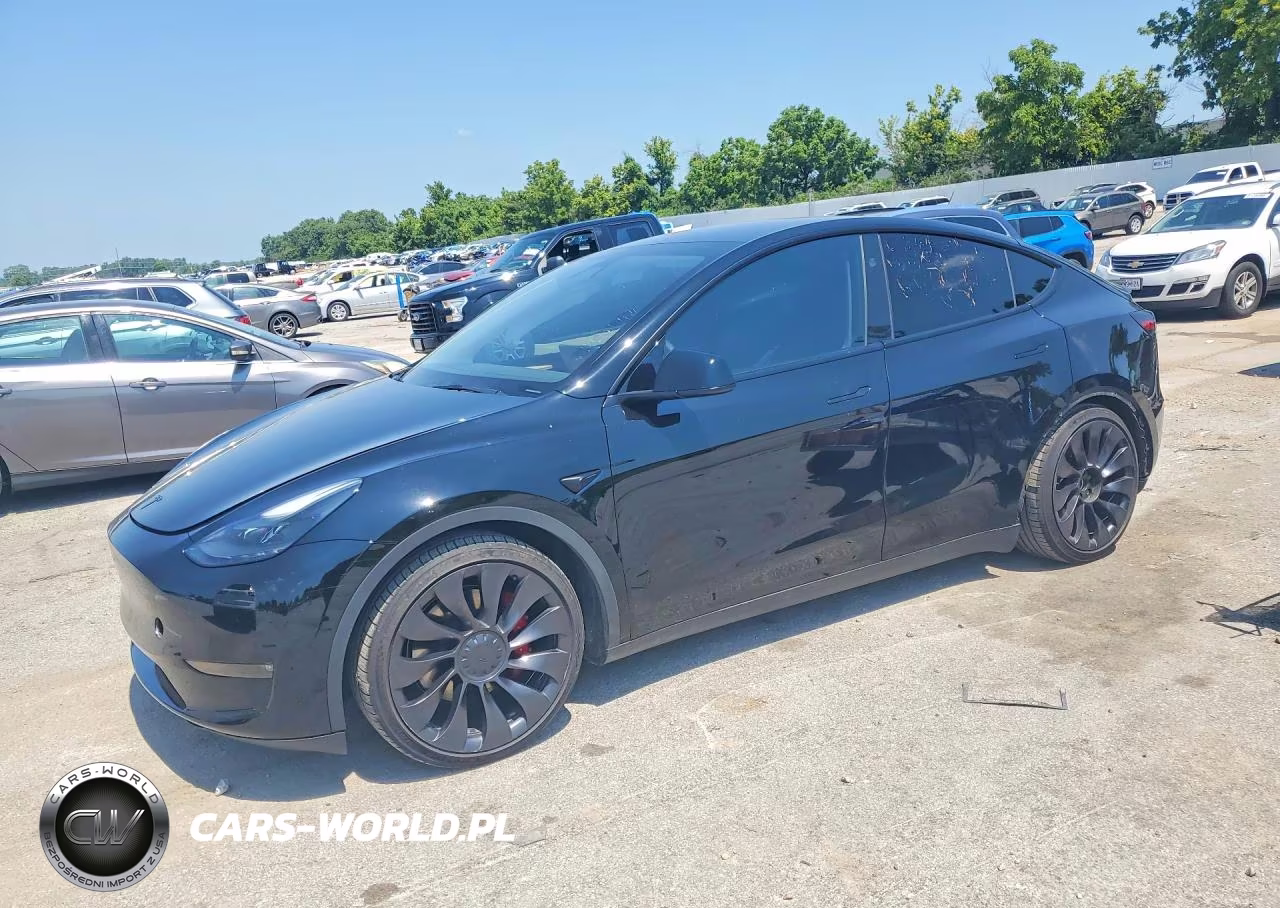 2023 Tesla Model Y – zdjęcie 1 z 13