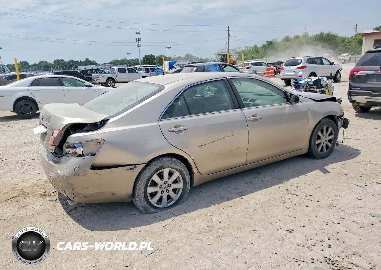 2007 Toyota Camry Xle VIN:JTNBE46K973023839 - 3