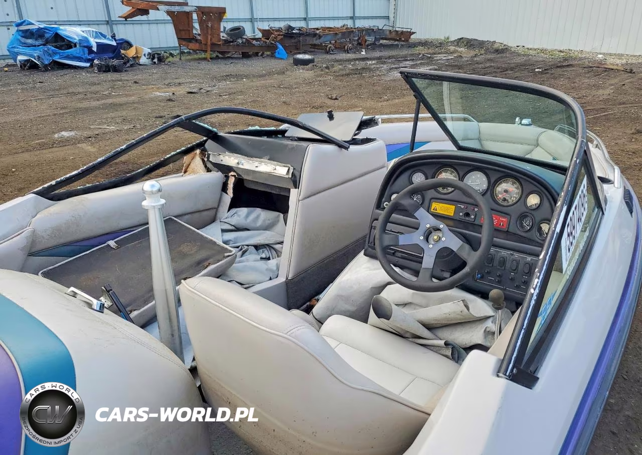 1994 Mastercraft Boat 20' - Boat VIN:MBCUSFN6K394 - 5