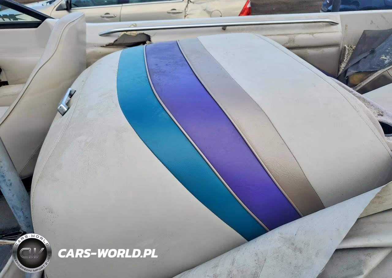 1994 Mastercraft Boat 20' - Boat VIN:MBCUSFN6K394 - 7