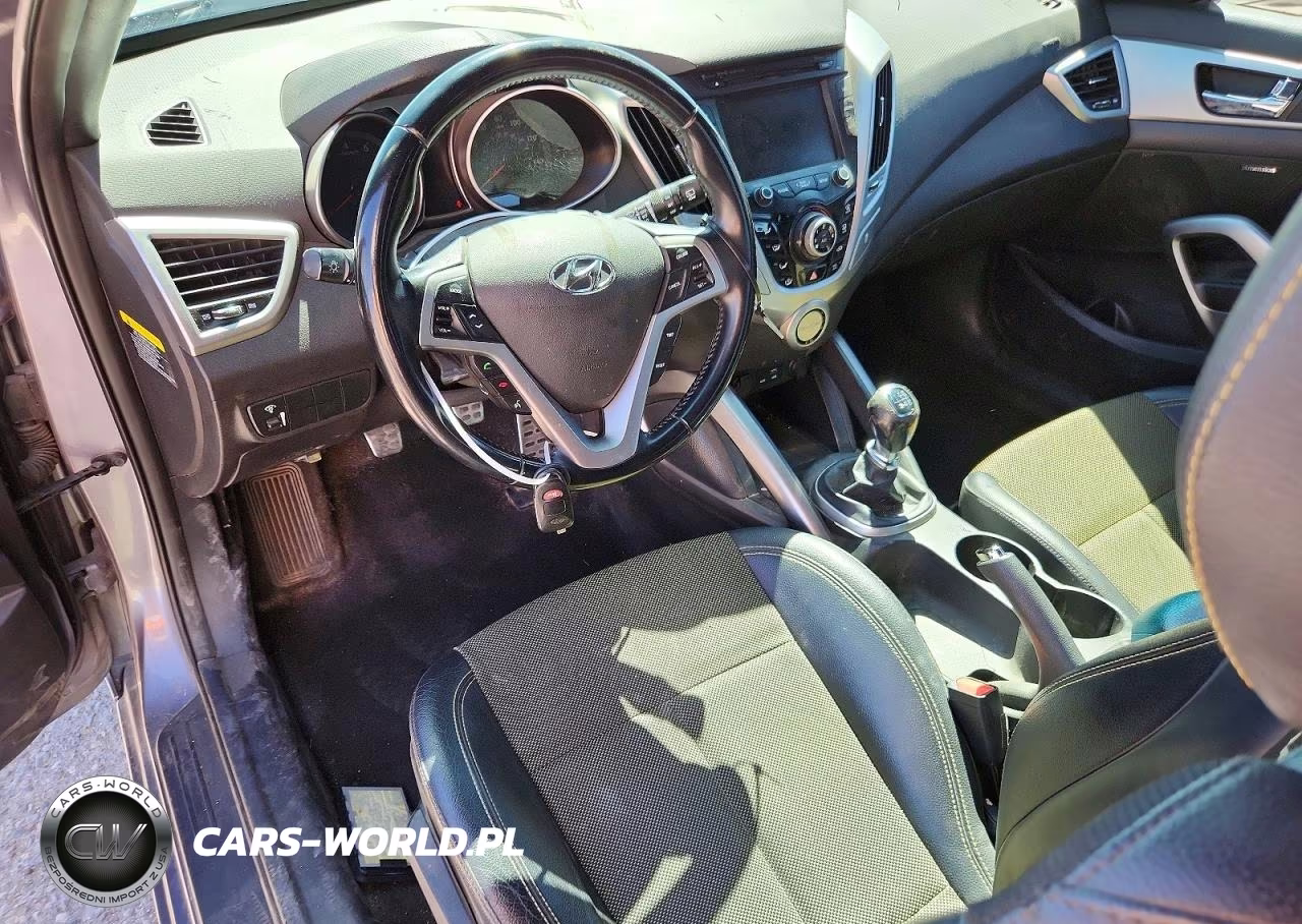 2016 Hyundai Veloster Base VIN:KMHTC6AD6GU260586 - 8