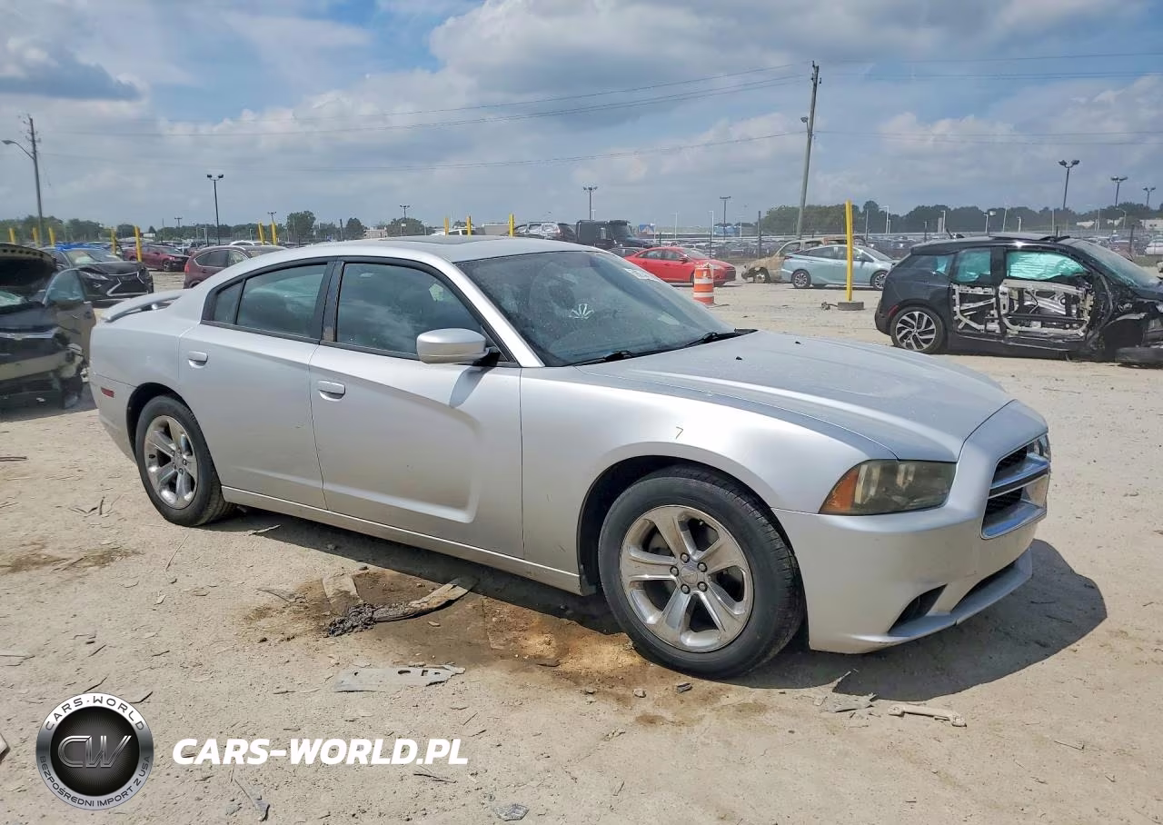 2012 Dodge Charger Sxt VIN:2C3CDXHG2CH290371 - 4