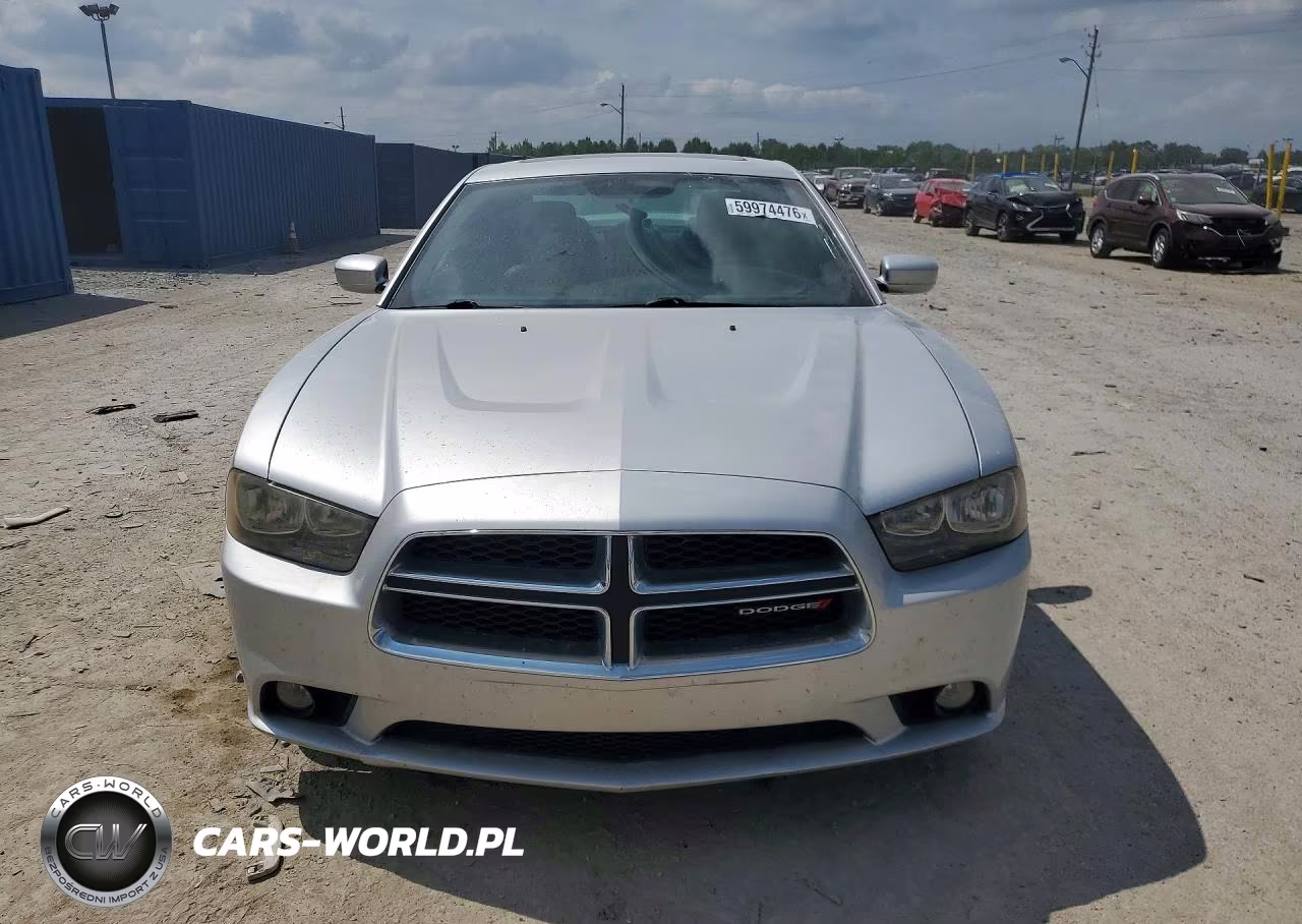 2012 Dodge Charger Sxt VIN:2C3CDXHG2CH290371 - 5