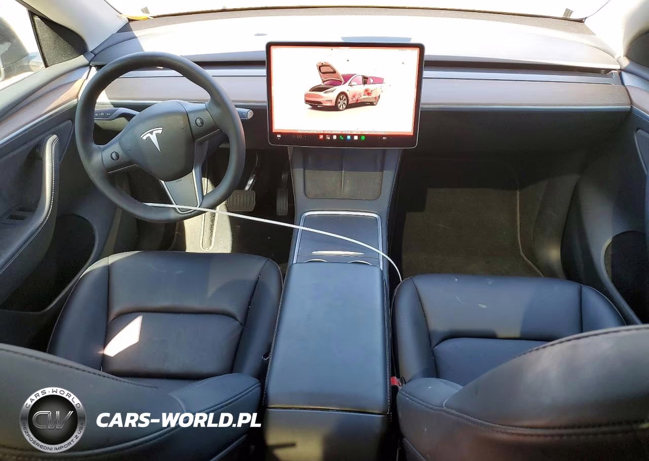 2023 Tesla Model Y VIN:7SAYGDEEXPF607774 - 8