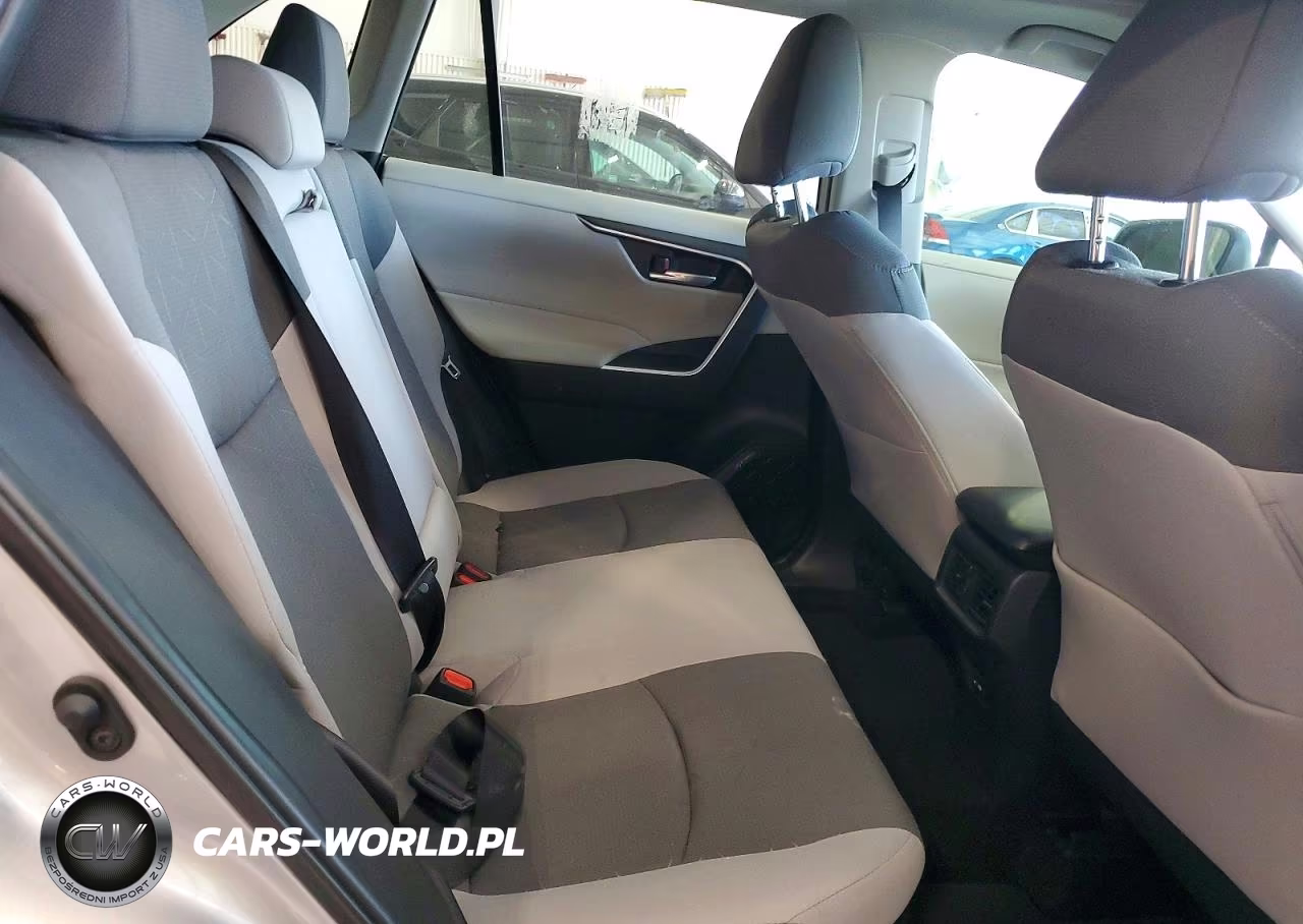 2025 Toyota Rav4 Hybrid Xle VIN:4T3RWRFVXSU203957 - 11