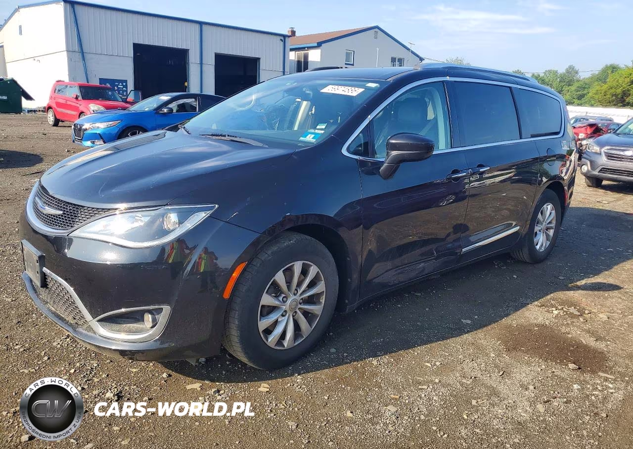 2019 Chrysler Pacifica Touring L