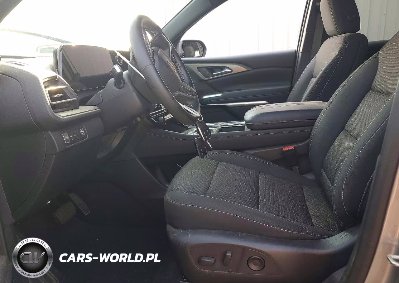2025 Chevrolet Traverse Lt VIN:1GNERGRSXSJ155328 - 7