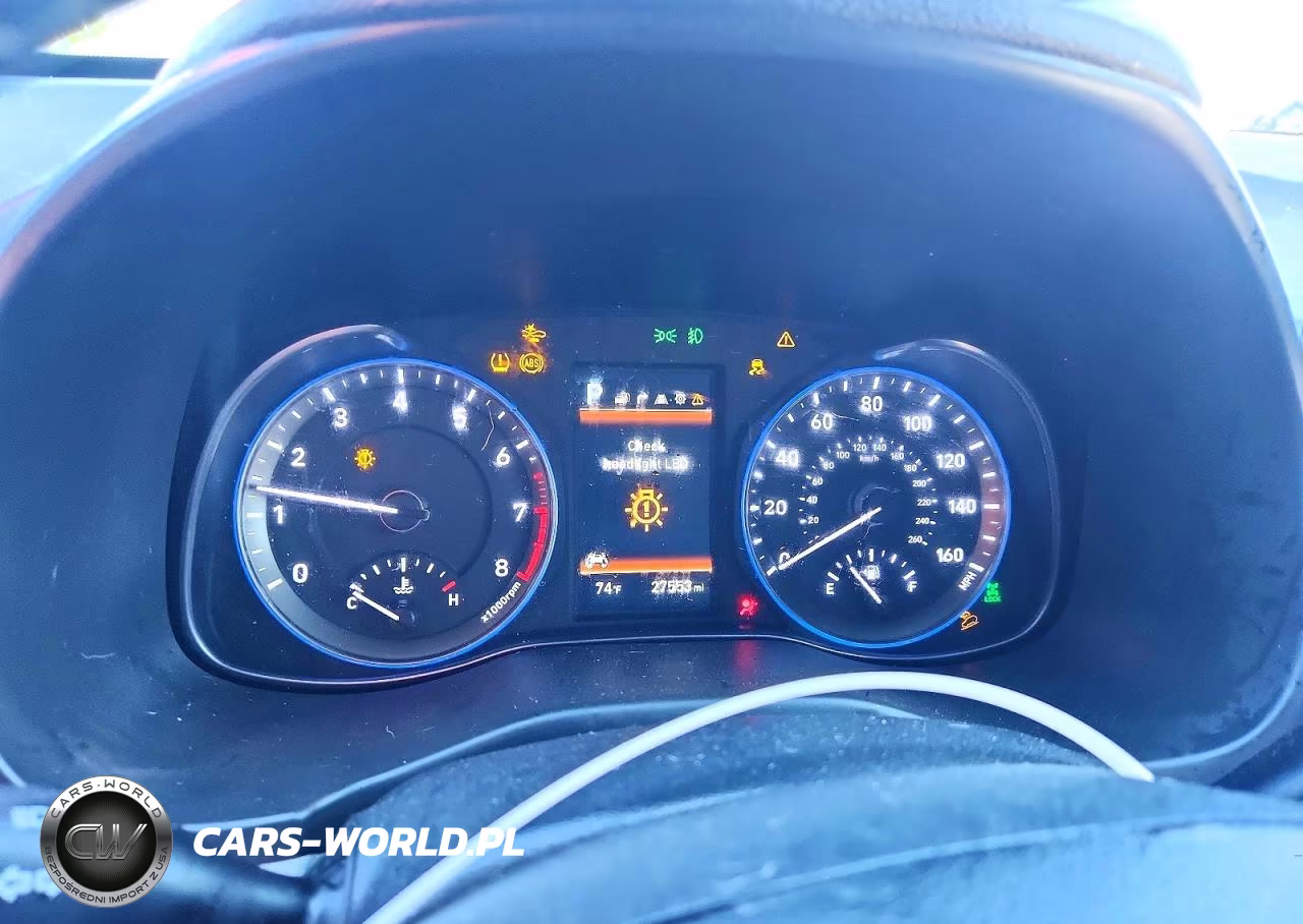 2021 Hyundai Kona Ultimate VIN:KM8K5CA53MU610992 - 9