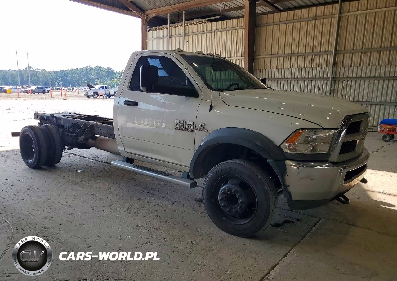 2015 Ram 5500 VIN:3C7WRNBL5FG706246 - 4