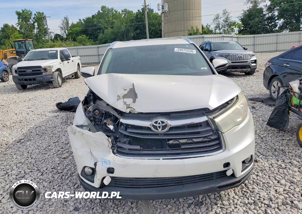 2015 Toyota Highlander Xle VIN:5TDJKRFH7FS185086 - 5