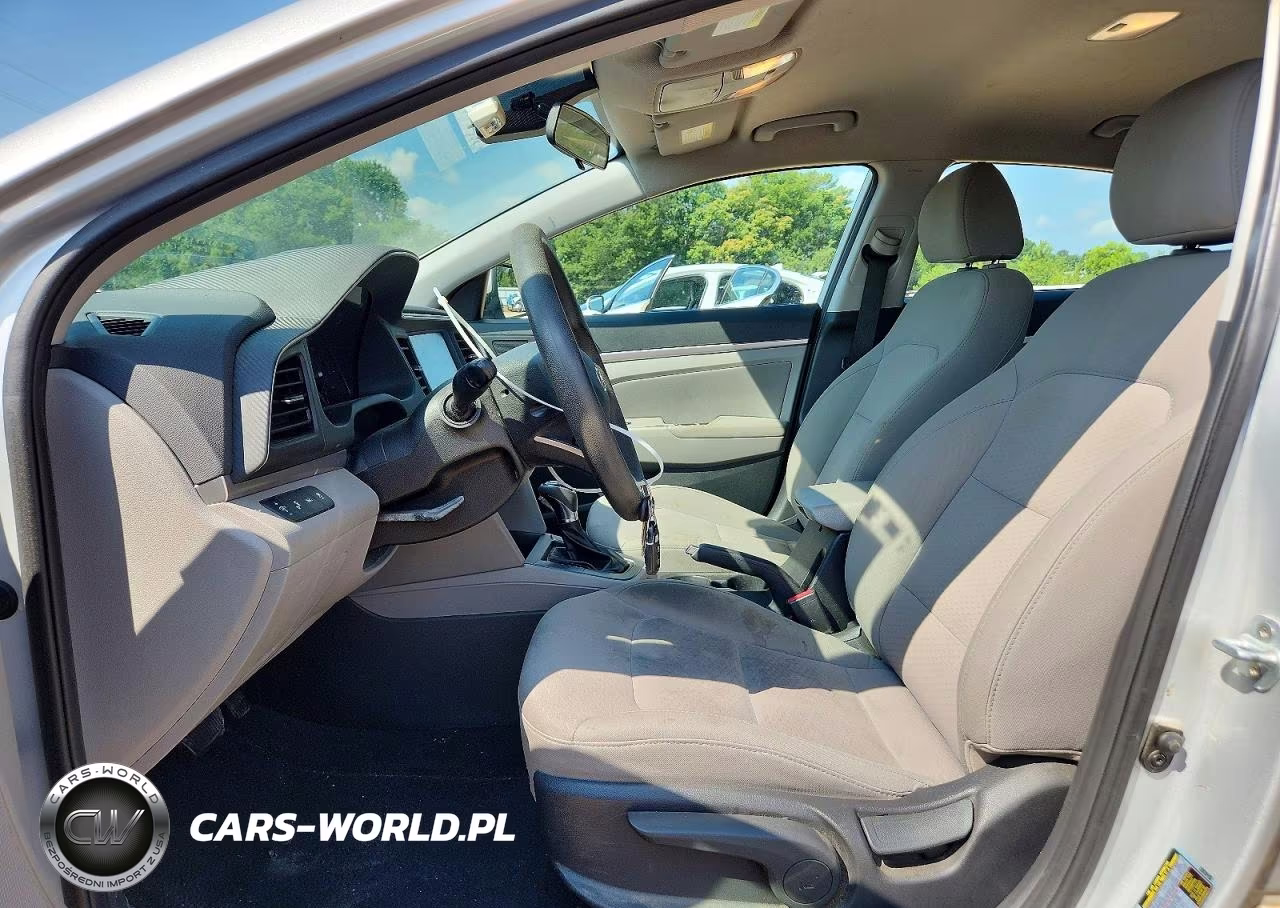 2019 Hyundai Elantra Sel VIN:5NPD84LF3KH468070 - 7