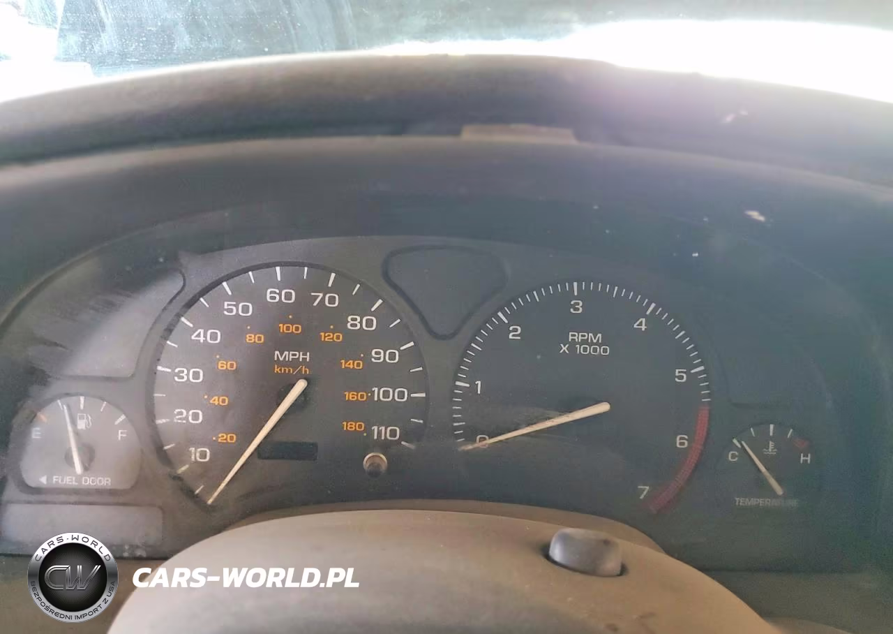 2001 Saturn Sl VIN:1G8ZF52831Z321933 - 9