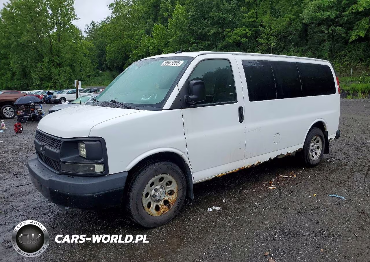 2013 Chevrolet Express G1500 Ls – zdjęcie 1 z 13