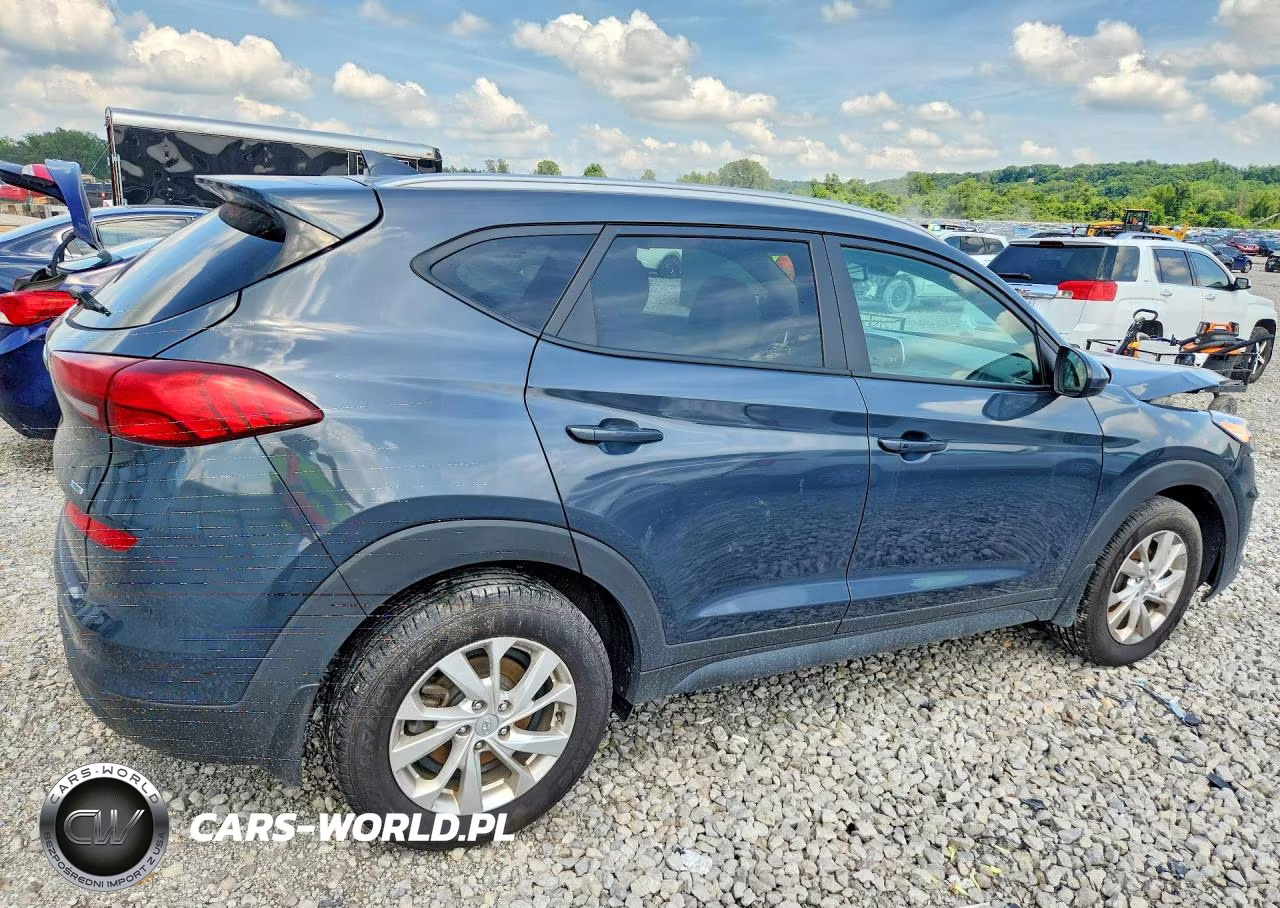 2021 Hyundai Tucson Value VIN:KM8J3CA43MU334502 - 3