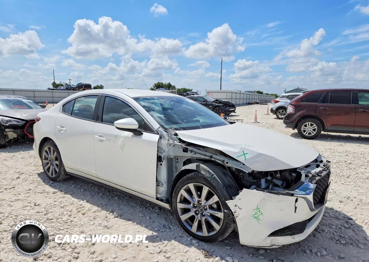 2021 Mazda 3 Select VIN:JM1BPABLXM1319598 - 4